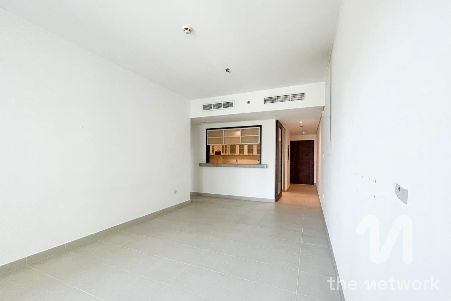 High Floor | Unfurnished | Lake Views — Boulevard Central Tower 1