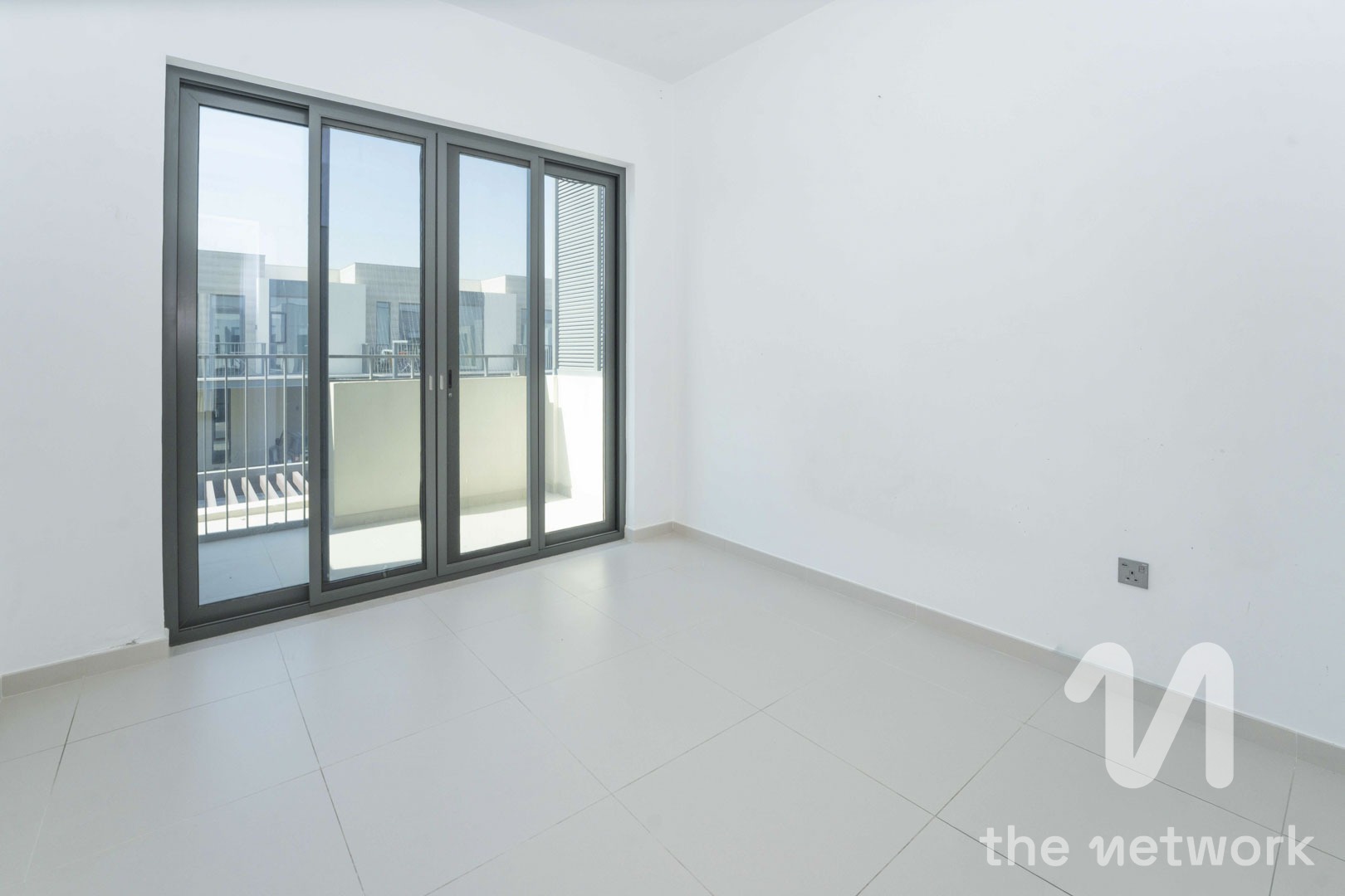 Vacant in October | Family Area | Next to pool — Sun