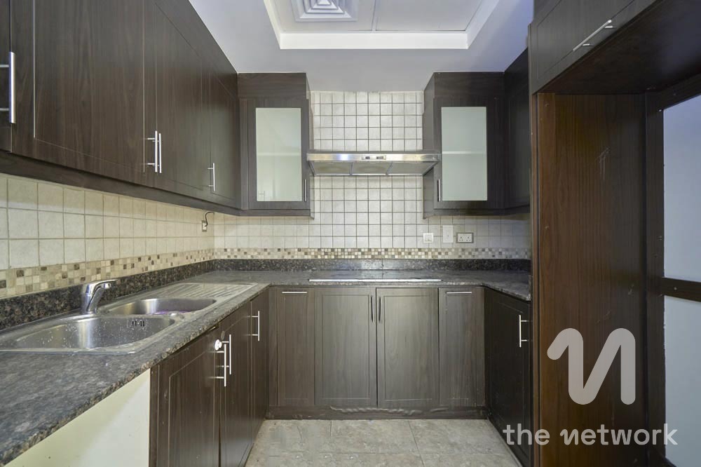 Spacious Family Home | 4 Bed + Maids | Vacant — Naseem