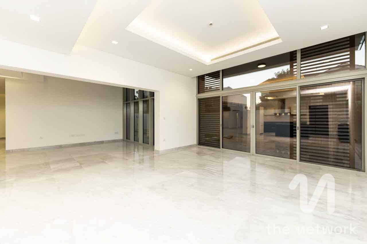 Upgraded Villa | 5 BR + Maid | Burj Khalifa View — District One B Villas