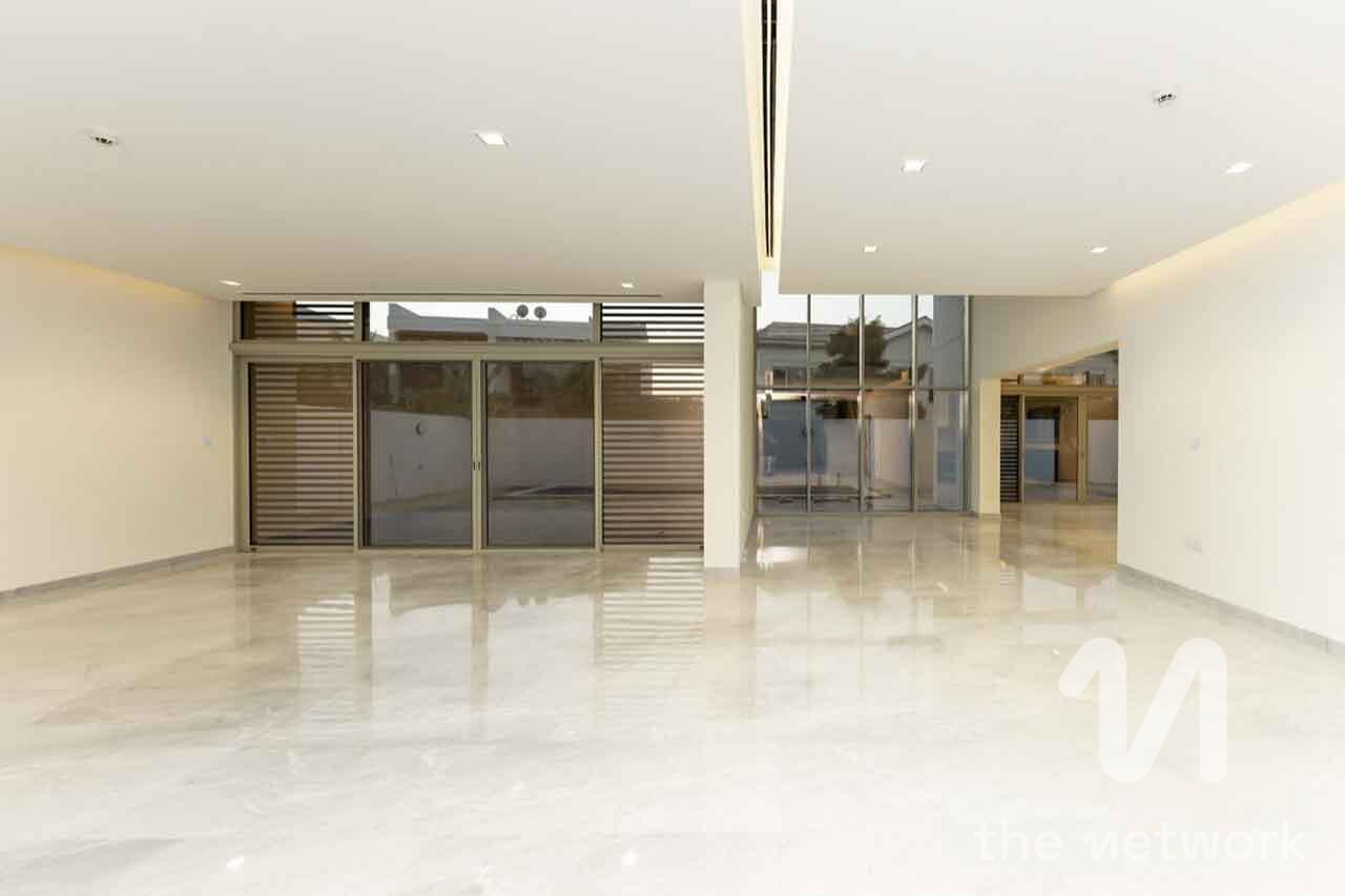 Upgraded Villa | 5 BR + Maid | Burj Khalifa View — District One B Villas