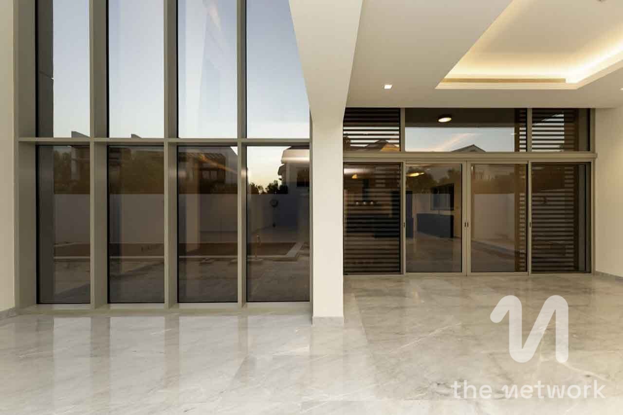 Upgraded Villa | 5 BR + Maid | Burj Khalifa View — District One B Villas