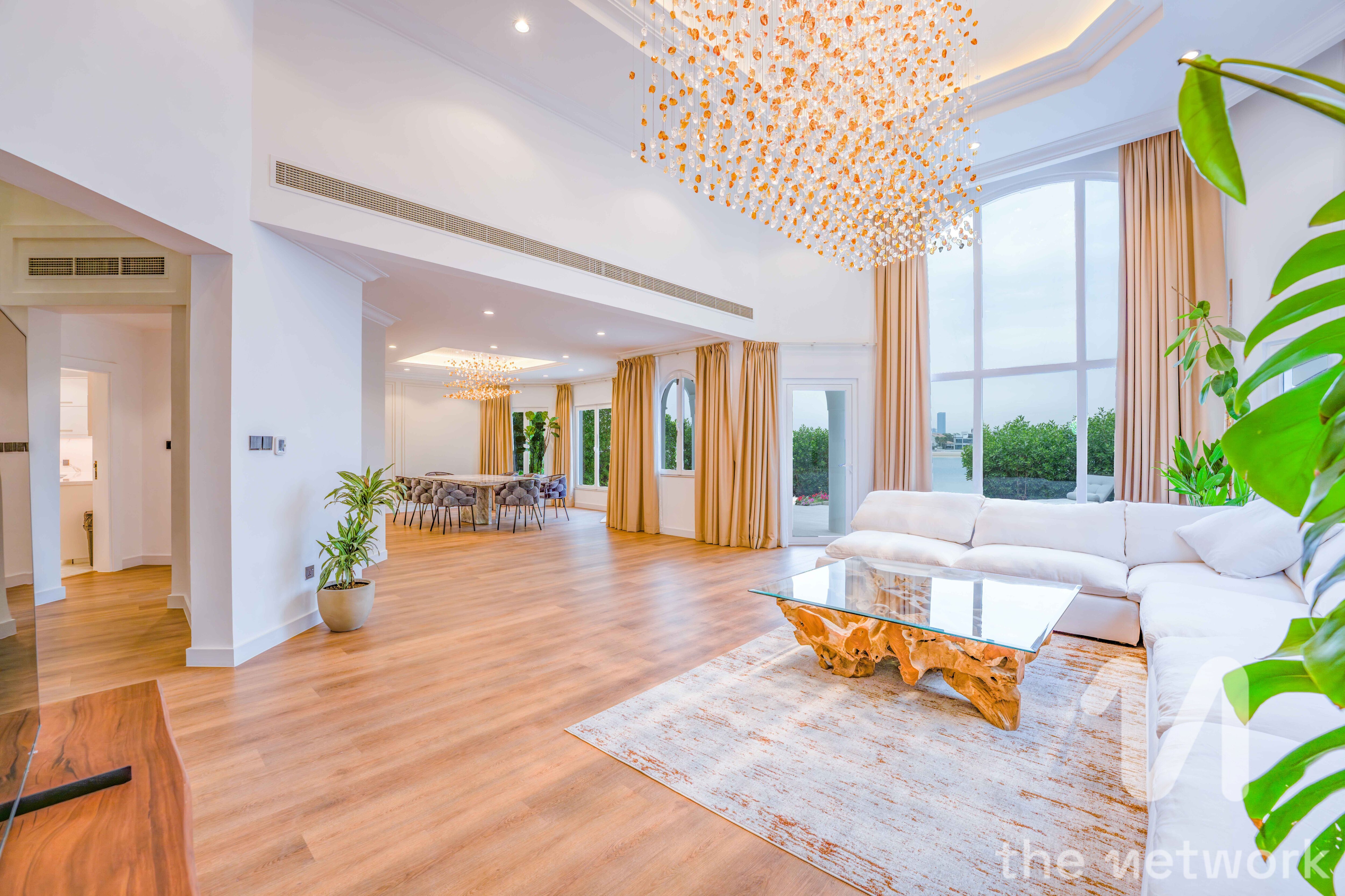 Upgraded 4 BR | Fully Furnished | Sea Views — Garden Homes Frond C