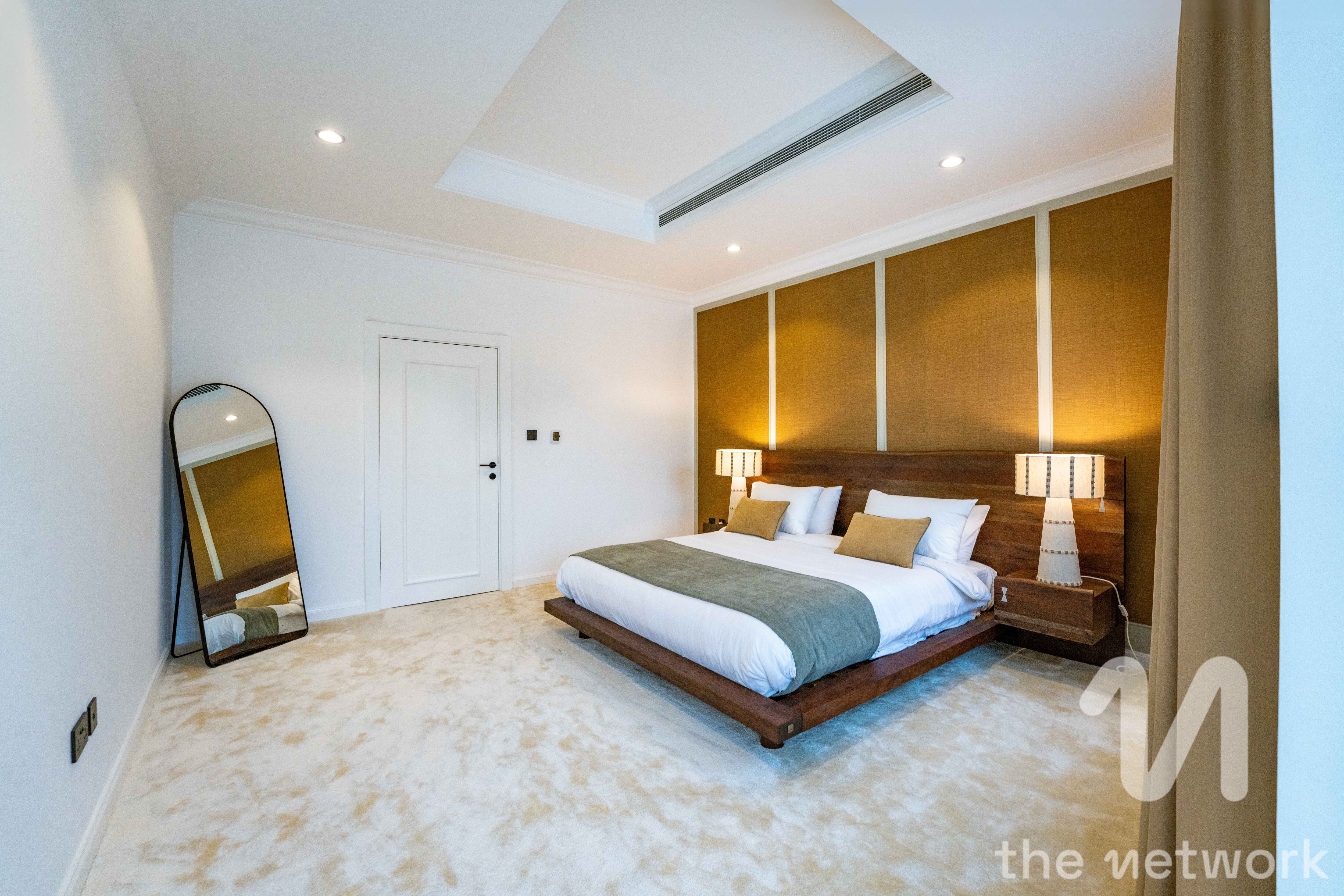 Upgraded 4 BR | Fully Furnished | Sea Views — Garden Homes Frond C