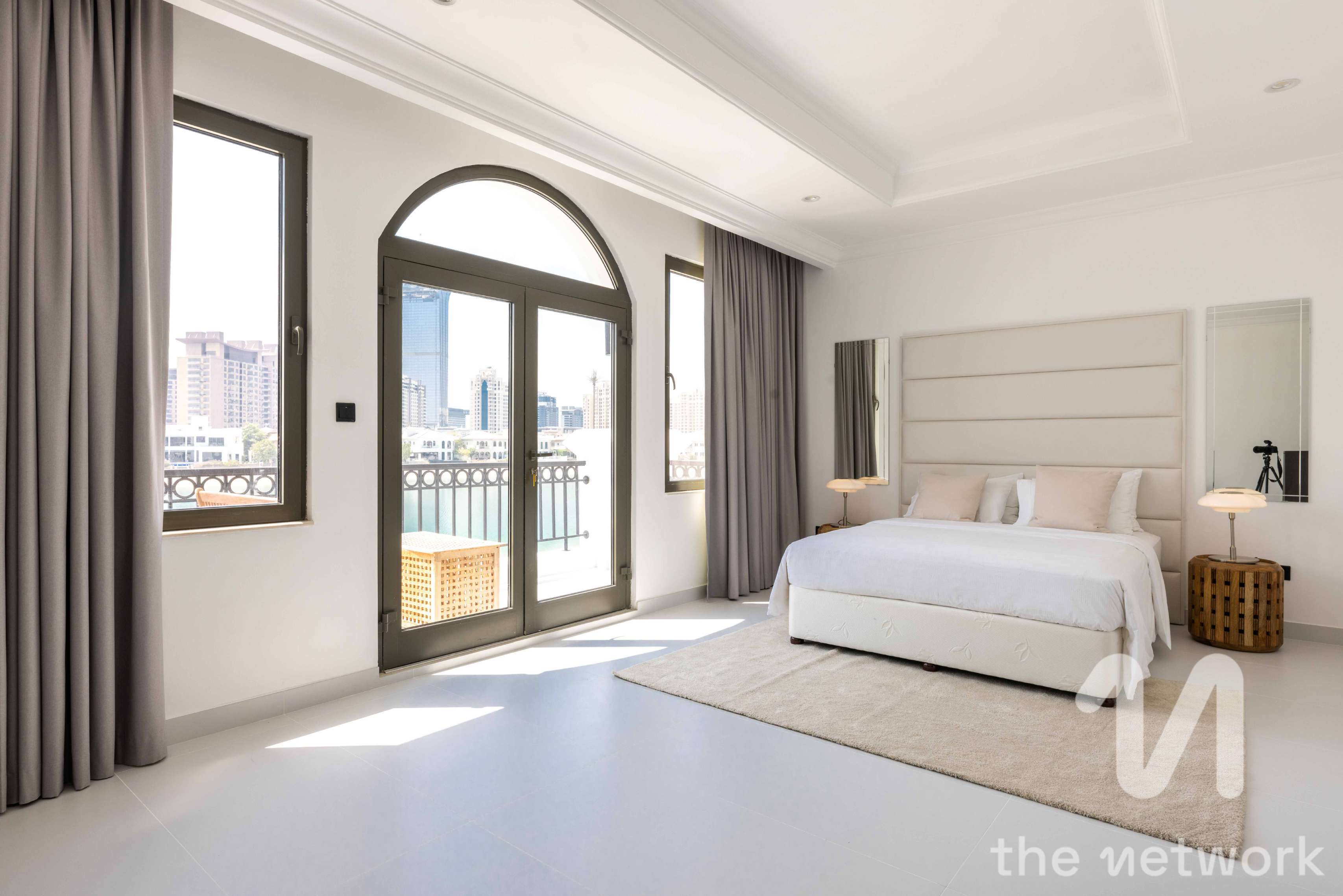 Luxurious 5BR Villa | Private Pool | Sea View — Garden Homes Frond B