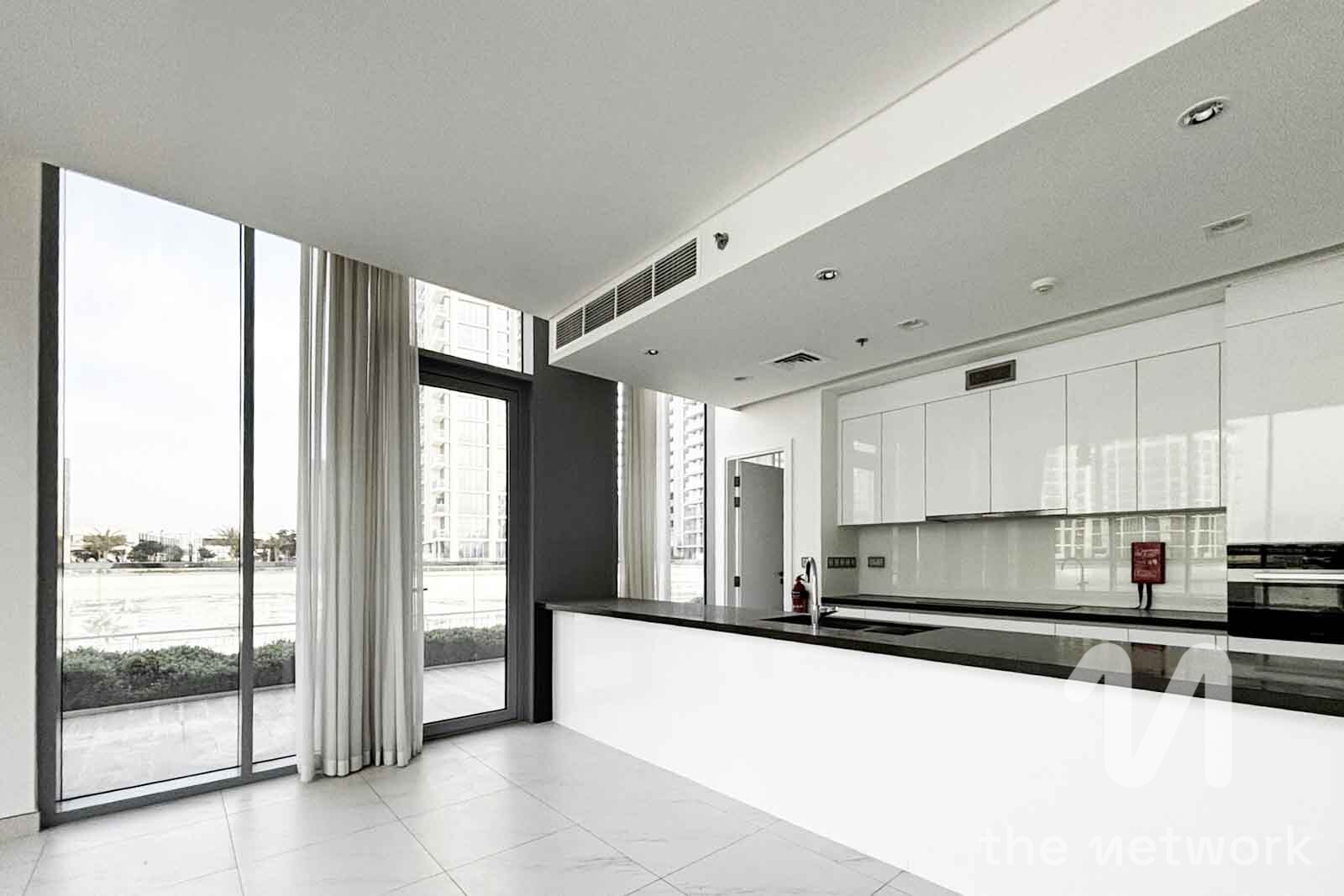 Brand New | Full Lagoon View | 3 Beds with Maid — Residences 6