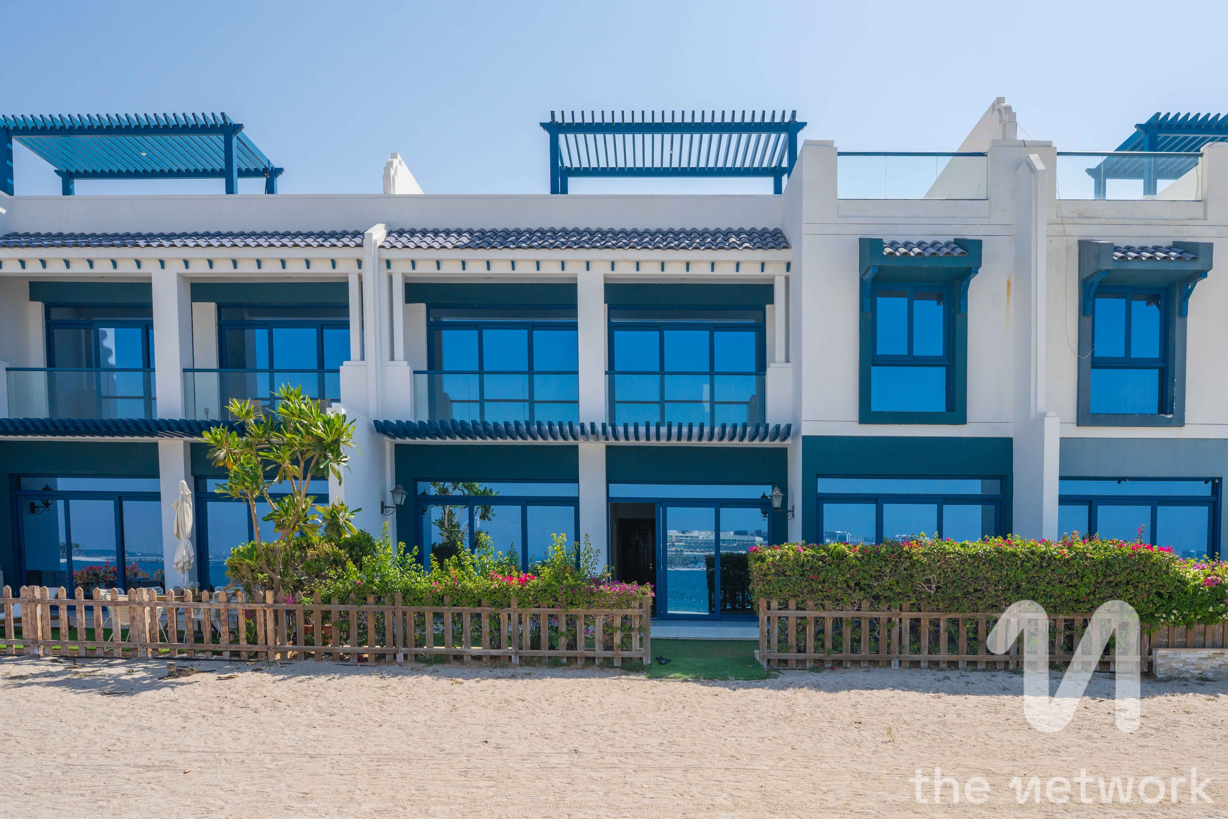 Luxurious Upgraded 5BR | Townhouse for Rent — Palma Residences