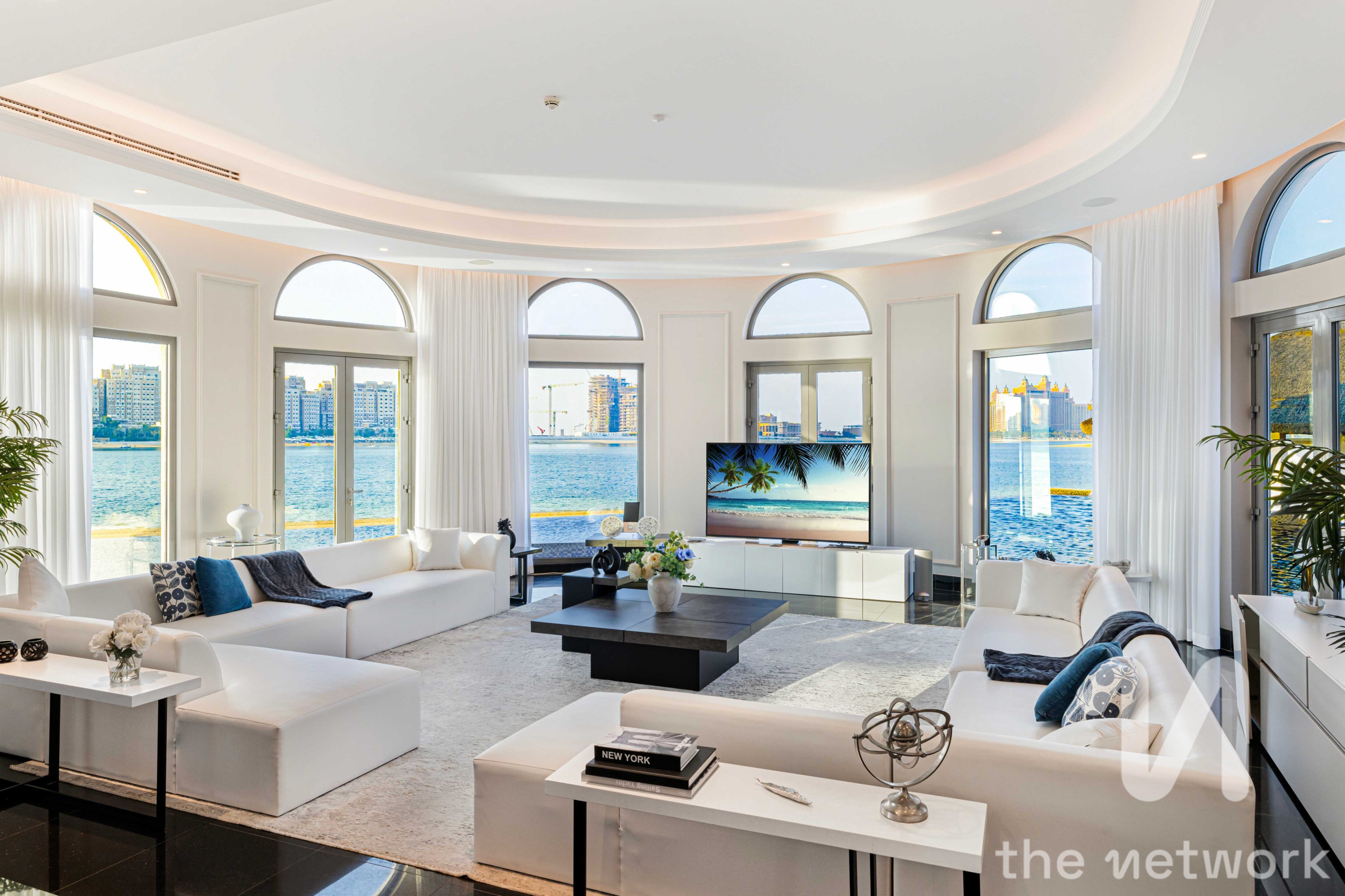 Beach Access | Furnished | Well Maintained — Signature Villas Frond K