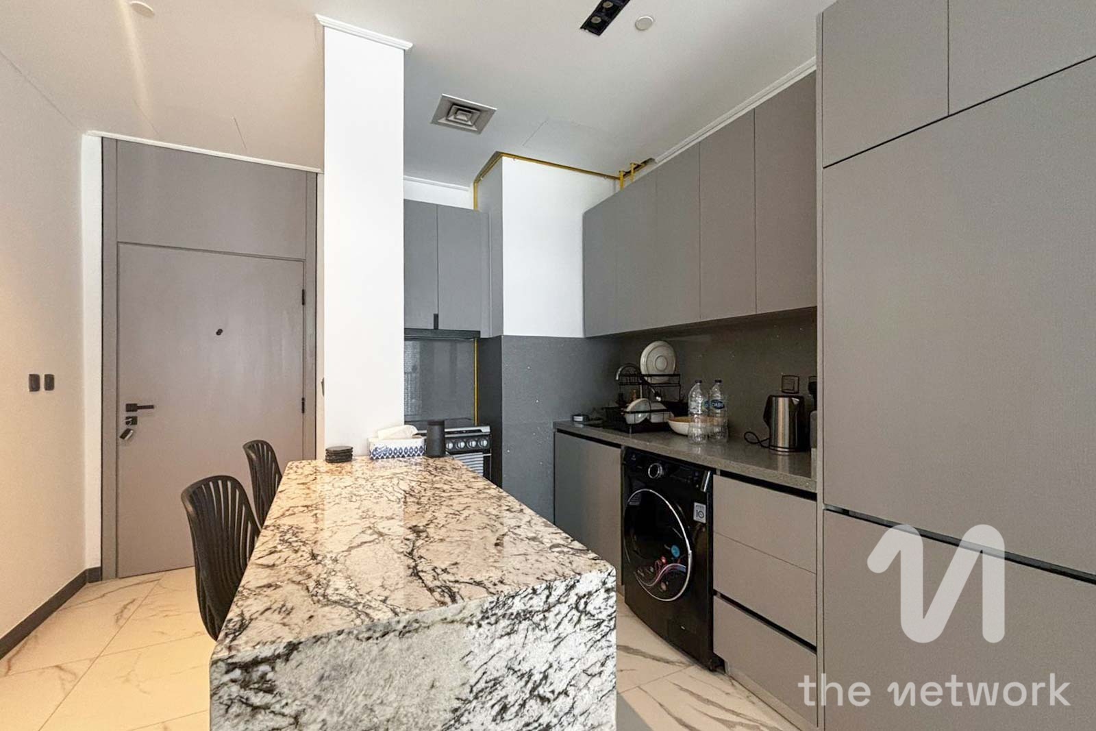 Stylish 1BR | Excellent Location | Fully furnished — MAG 890