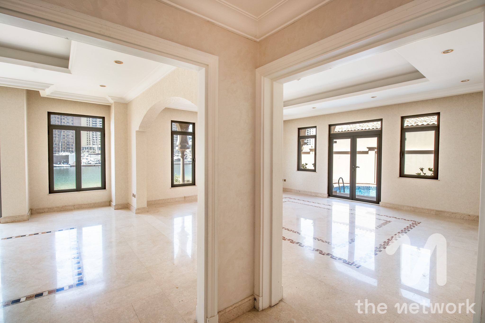 Rare 5BR Villa | Prime Location | Beach Villa — Garden Homes Frond A