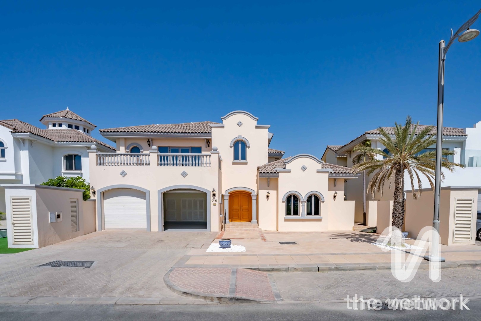 Luxury 4BR Villa | Beach Access | Spacious — Garden Homes Frond O