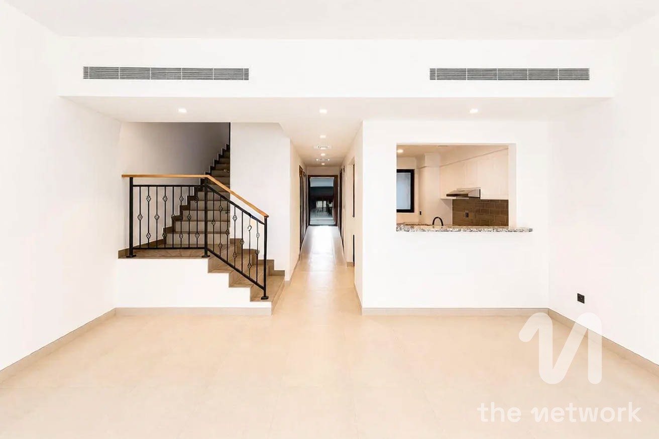 Brand New | Elegant 4BR Townhouse | Vacant — Costa Brava 1