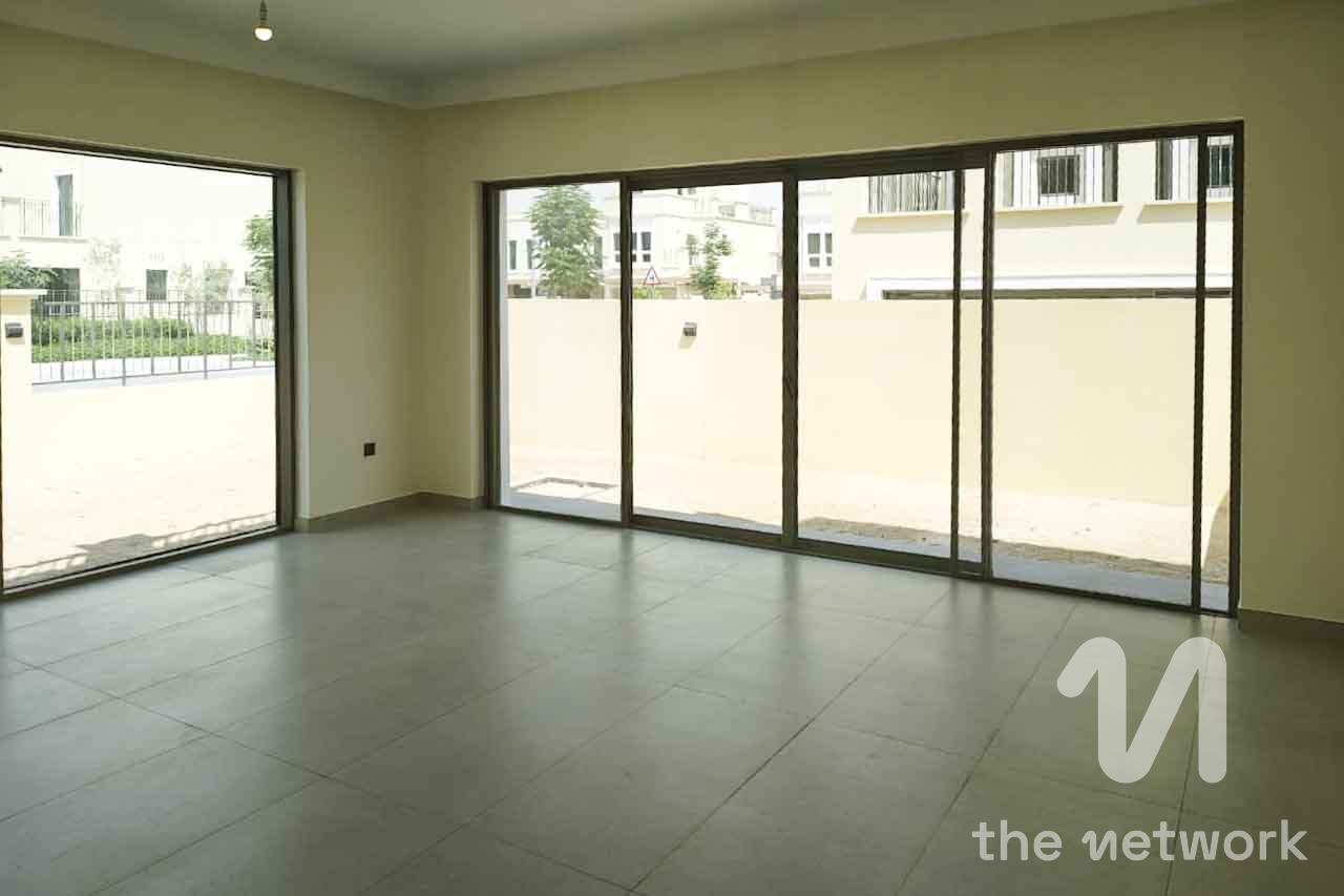 Luxe 5BR | Malta Townhouse | Largest Corner Plot — Malta