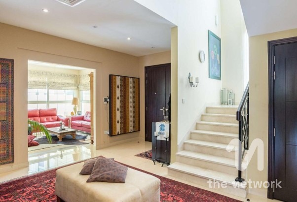 Single Row | Vacant | Large Garden — Rahat