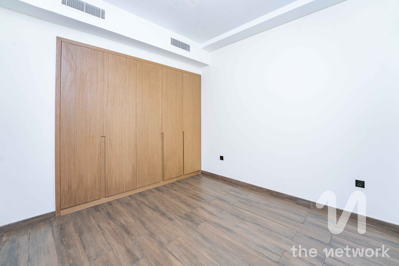 Charming 3BR Townhouse | Ready to Move in — Portofino
