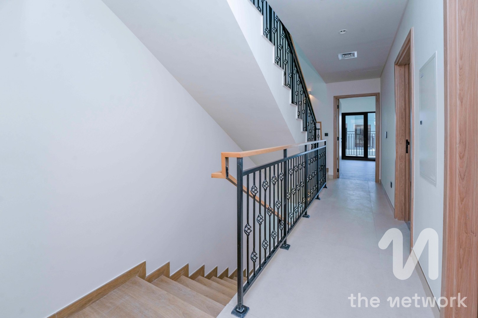 Luxury Townhouse | Next to Lagoon | Prime Location — Costa Brava 1