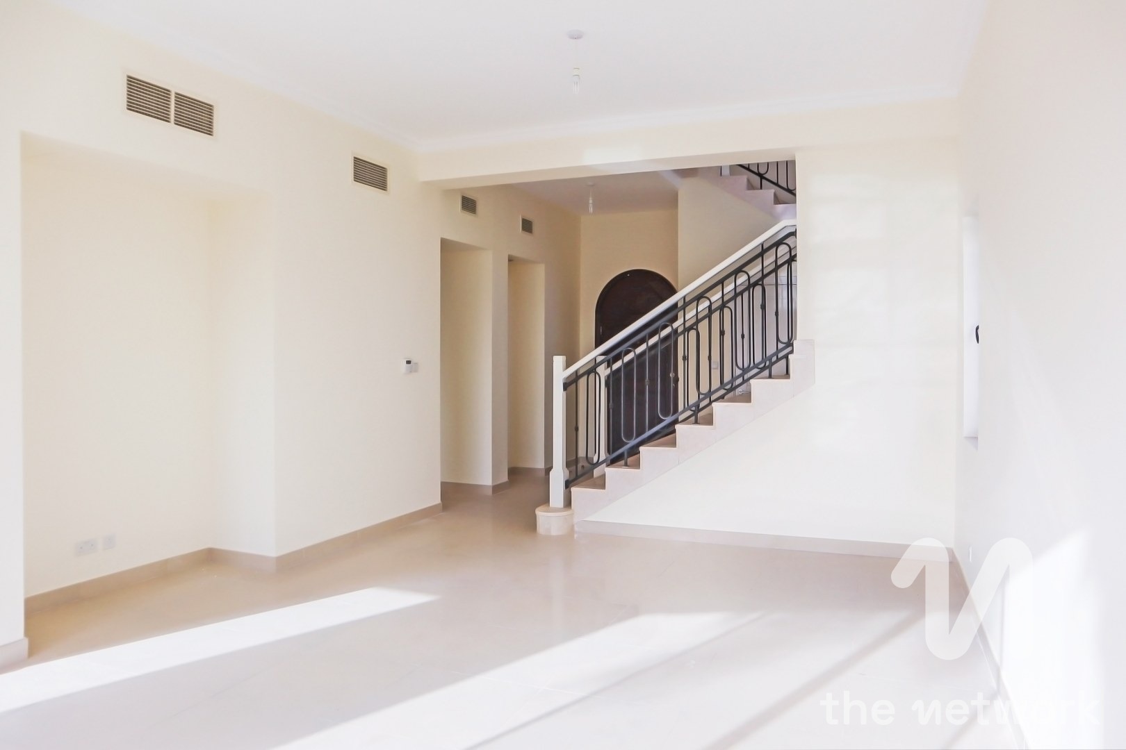 Elegant 3 Bed | Community Expert — Samara
