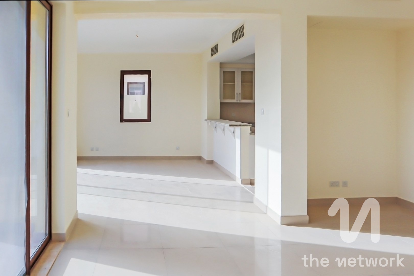 Elegant 3 Bed | Community Expert — Samara