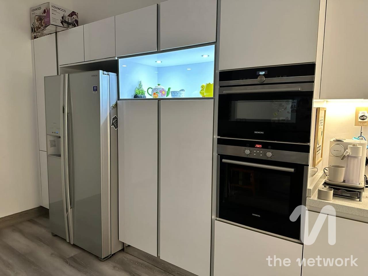 Single Row | Internal | Upgraded End Unit — Naseem