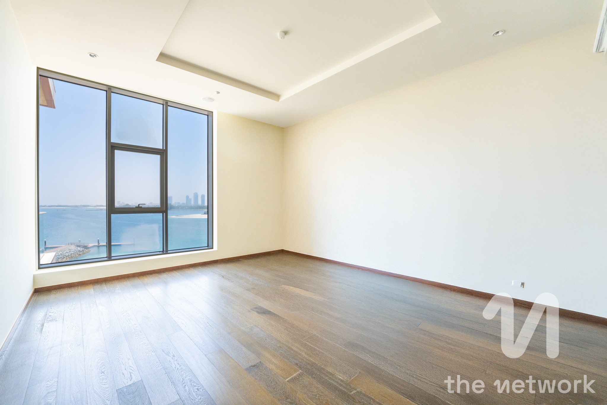 Vacant | Unobstructed 180 Degrees Sea View | 3 Bed — Tanzanite