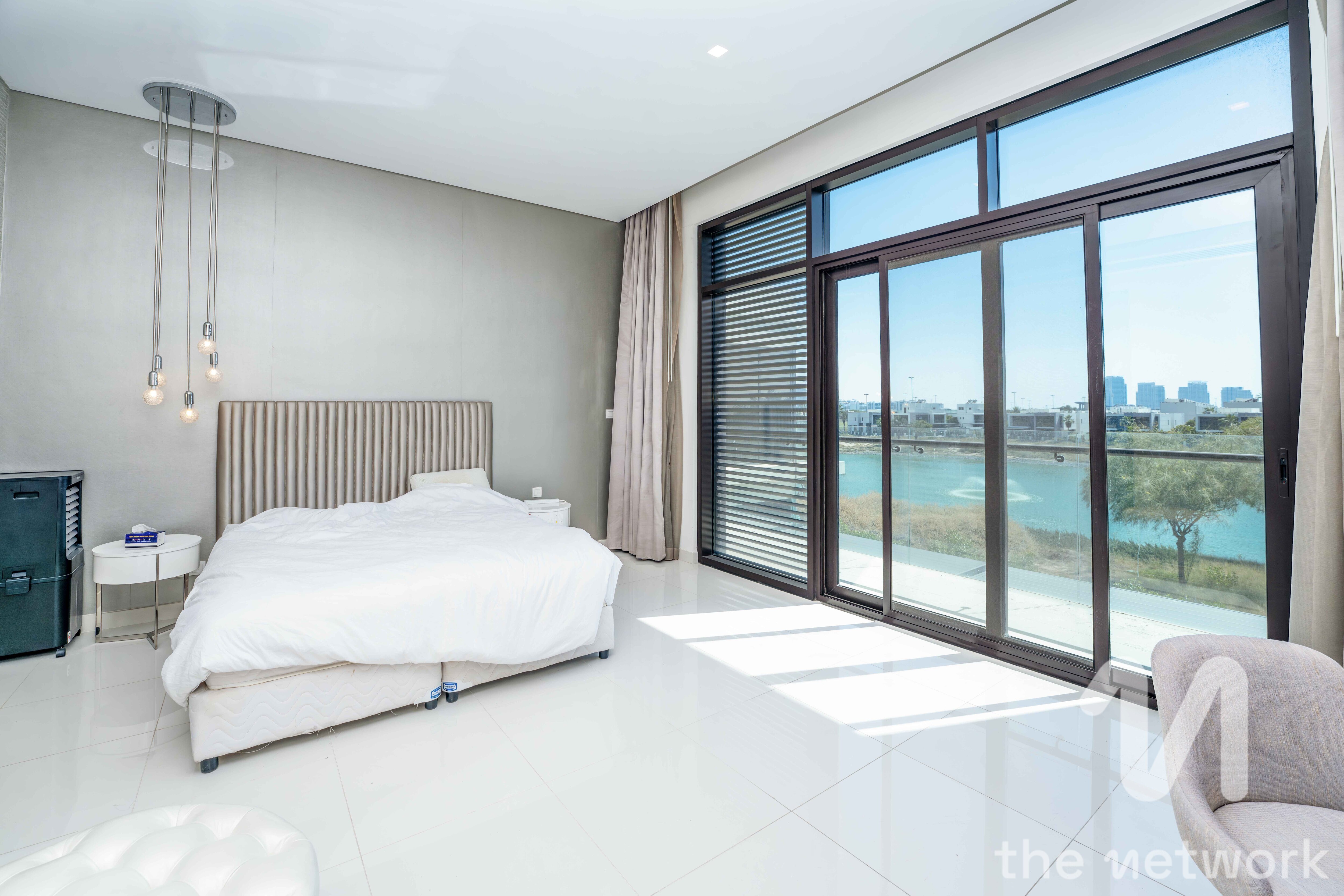 Spacious 6 Beds Villa | Golf View | Upgraded VD2 — Picadilly Green