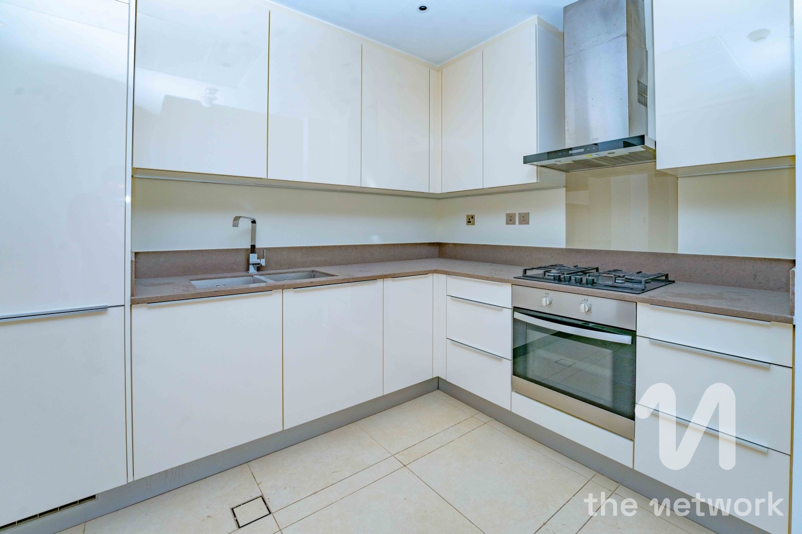 Vacant | High Floor | Large Layout — Marina Gate 1