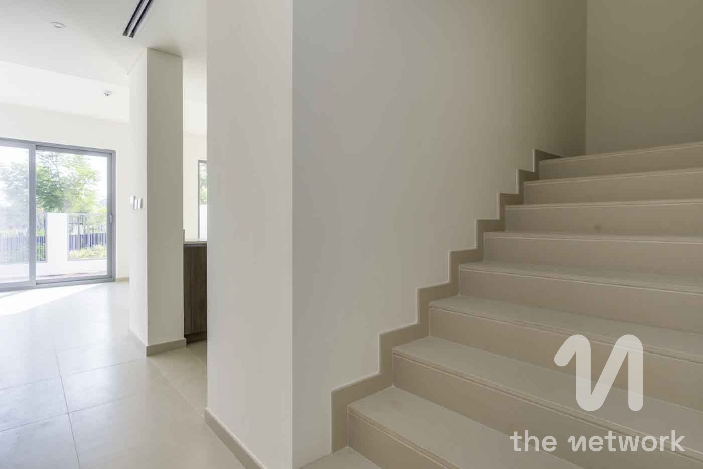 4BR Middle | Near the Park | Motivated — Elan