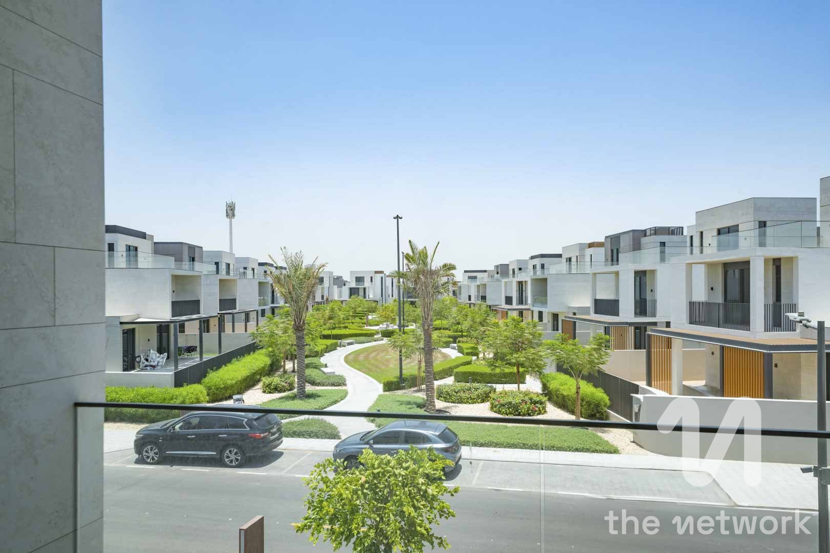 Unique 4 Beds Villa | Rented to 2028 | Corner Plot — Elie Saab 1