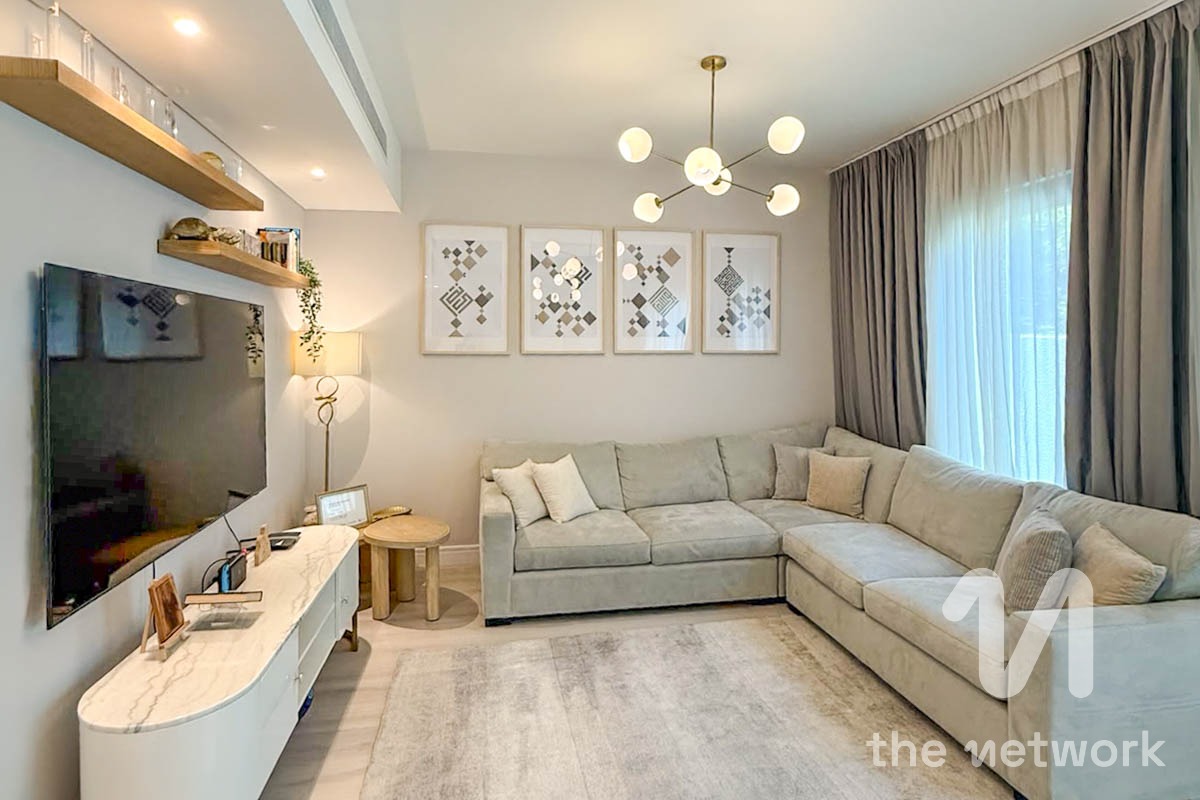 Modern Townhouse | 3 Beds | Gated Community — Elan