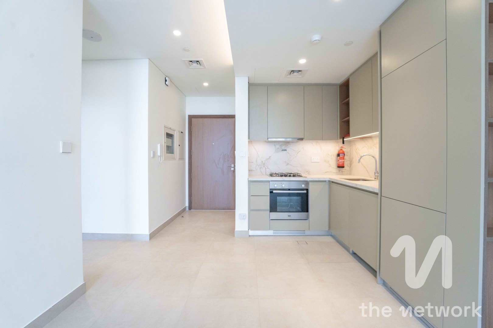 Prime Location | Handed Over | Luxury 1 BR — VYB