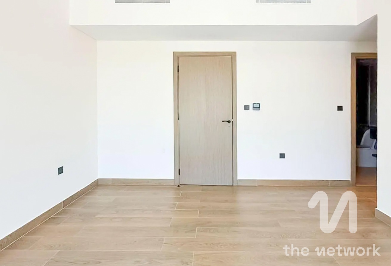 Close To Lagoon | Cash or Mortgage | Q Series — Malta