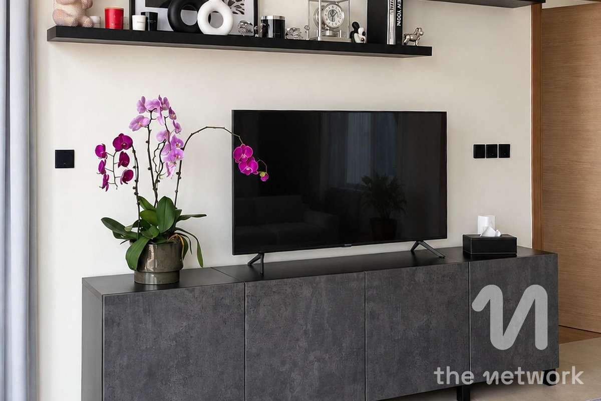 Large 1 Bed | Downtown View | Rare Resale — Waves Grande