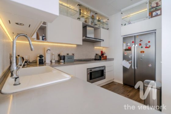 Owner Occupied | 2 Bed Plus Study | On High Floor — Ruby