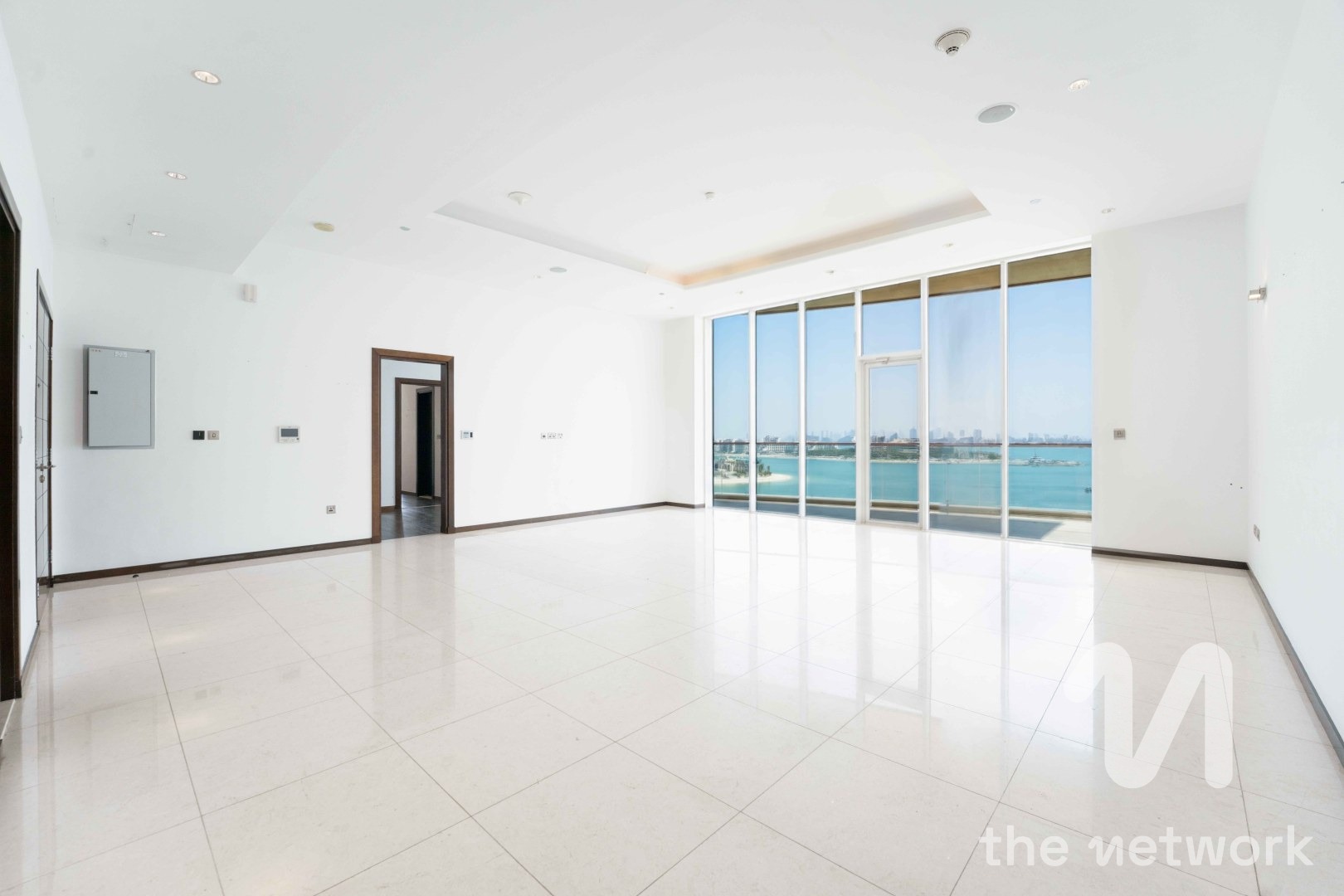 Vacant Type A | On High Floor | Sea And Burj Views — Tanzanite