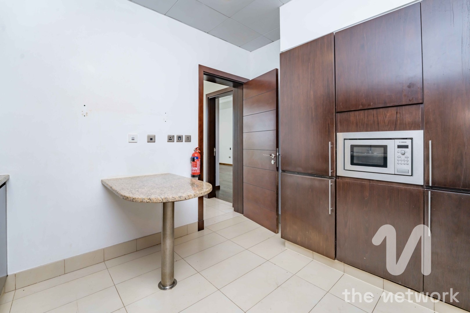 Vacant Type A | On High Floor | Sea And Burj Views — Tanzanite