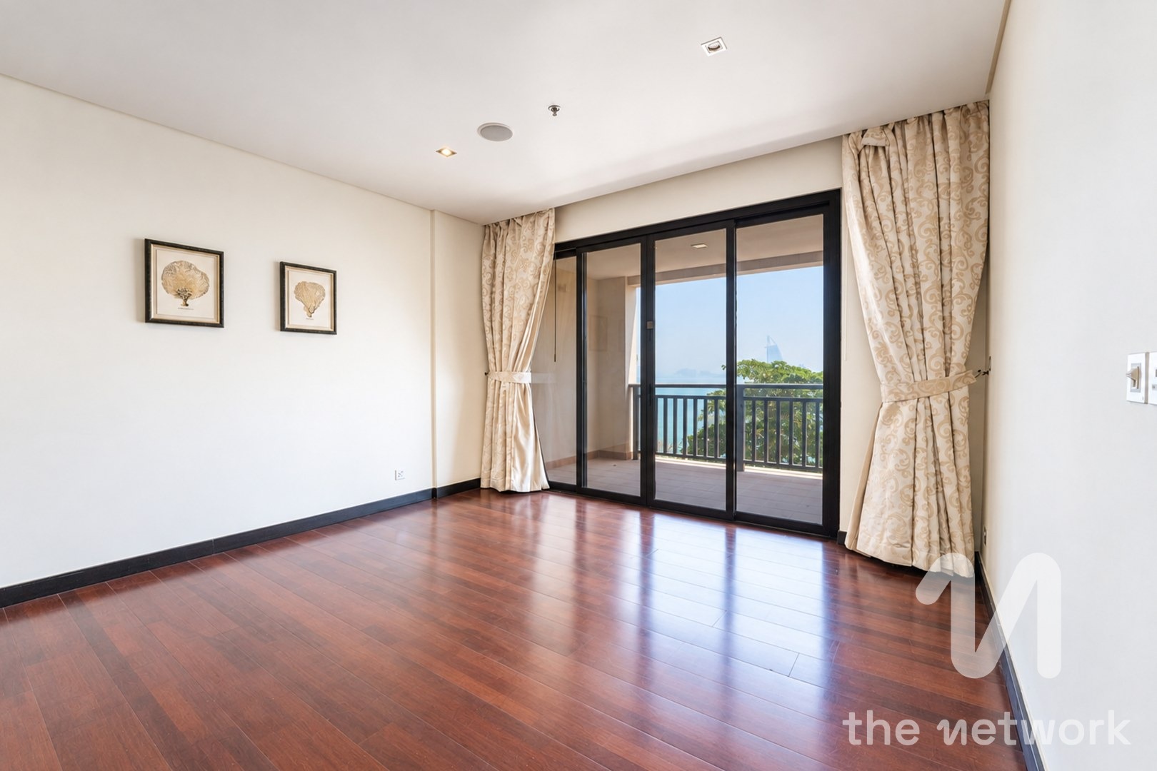 Vacant | Sea And Burj Al Arab Views | Easy To View — Royal Amwaj Residences South