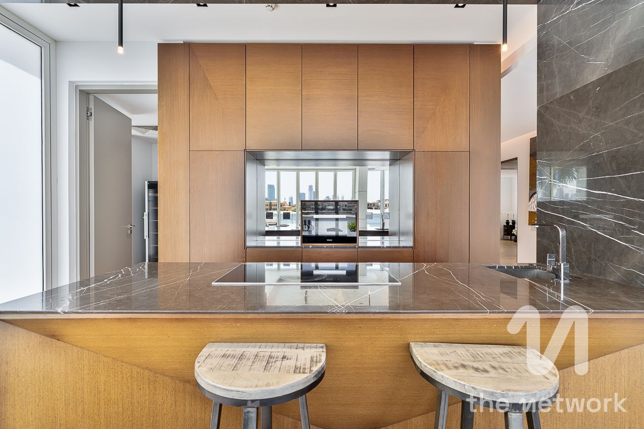 Luxurious 5BR Custom Build | High No | Rented — Garden Homes Frond N