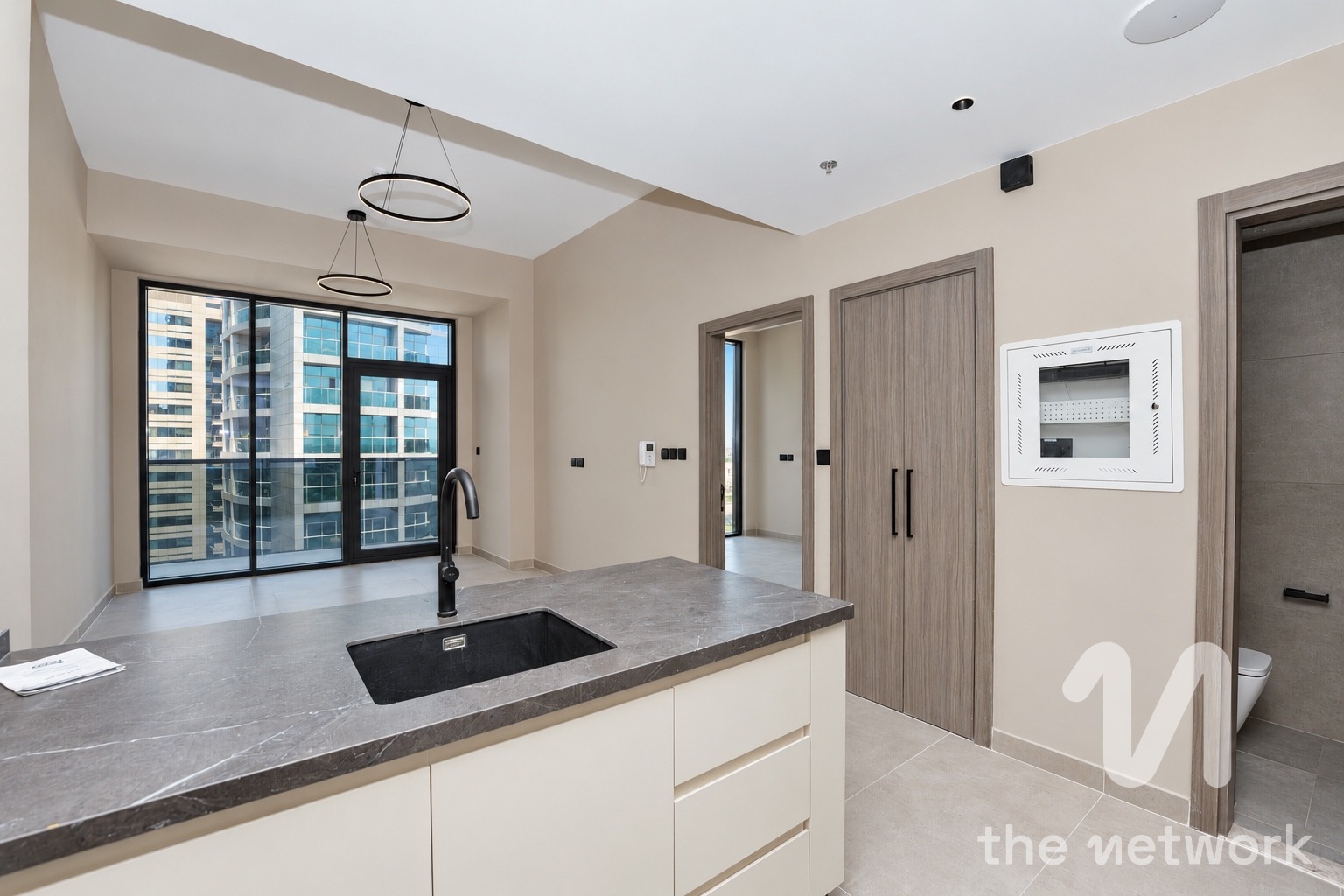 Part Golf View | Vacant | Big Balcony — Golf Vista Heights