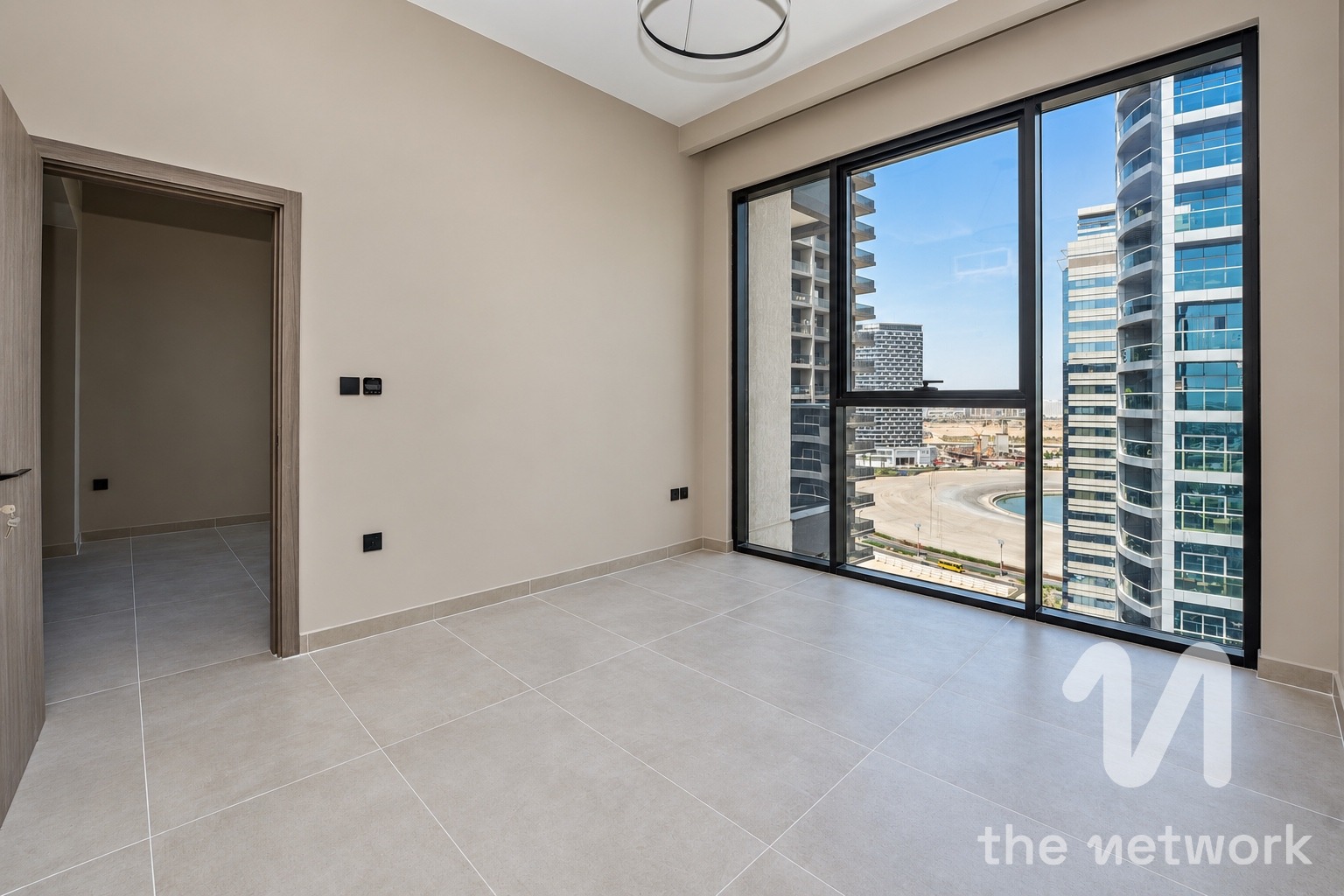 Part Golf View | Vacant | Big Balcony — Golf Vista Heights