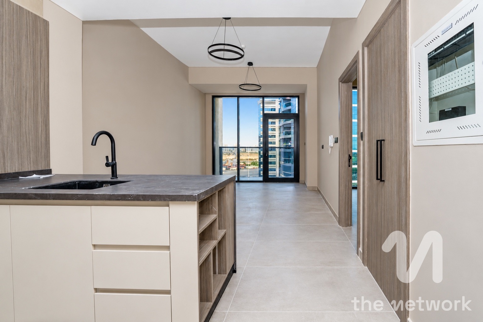 Part Golf View | Vacant | Big Balcony — Golf Vista Heights