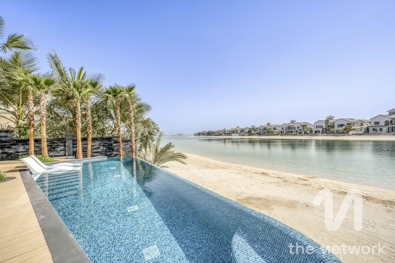 Fully Renovated | Vacant On Transfer | 5Bed Atrium — Garden Homes Frond E