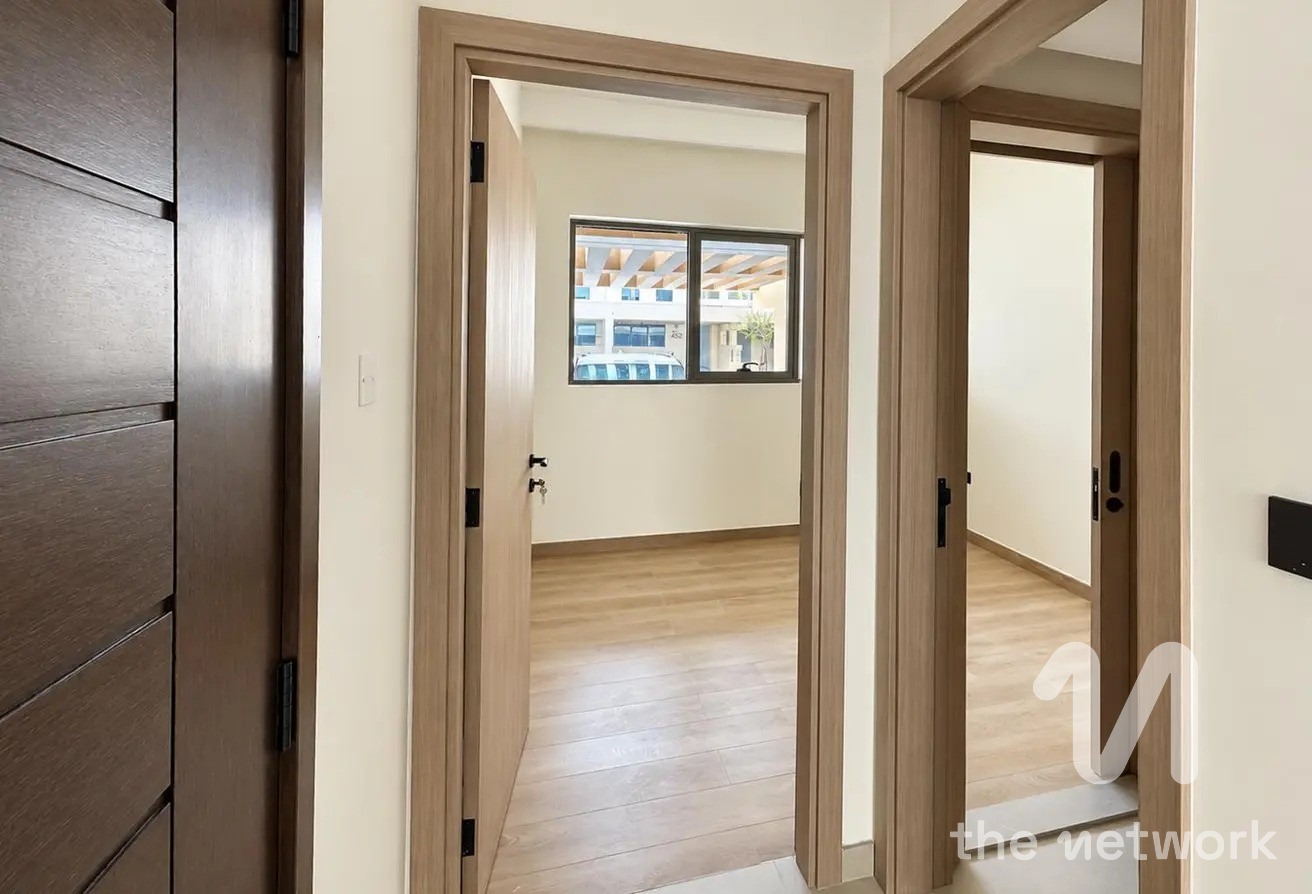 5BR | End Corner | 100% Paid | Handed over | Ready — Malta
