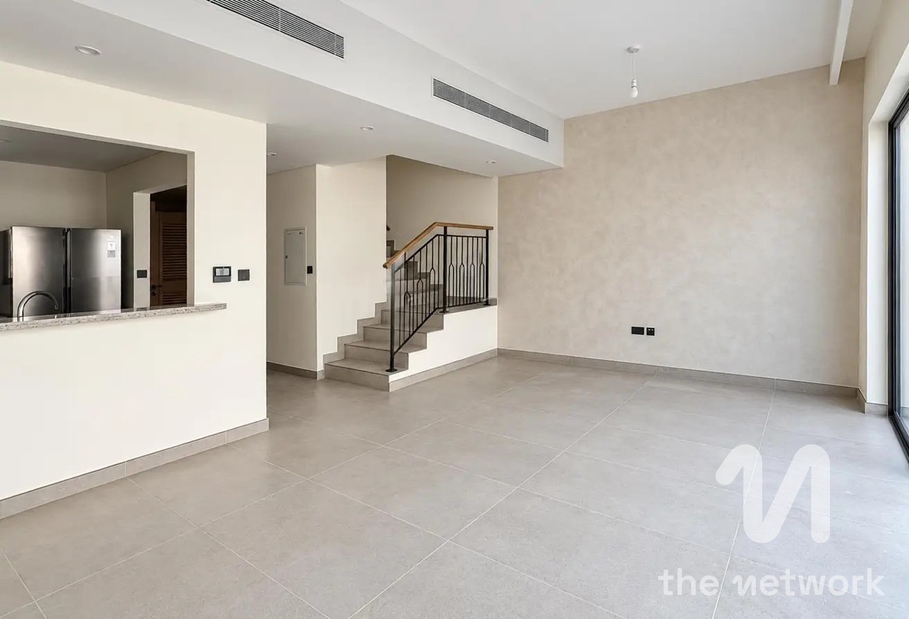 5BR | End Corner | 100% Paid | Handed over | Ready — Malta